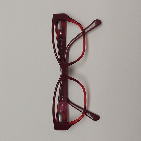 Guess frames and case - Picture 5 of 8